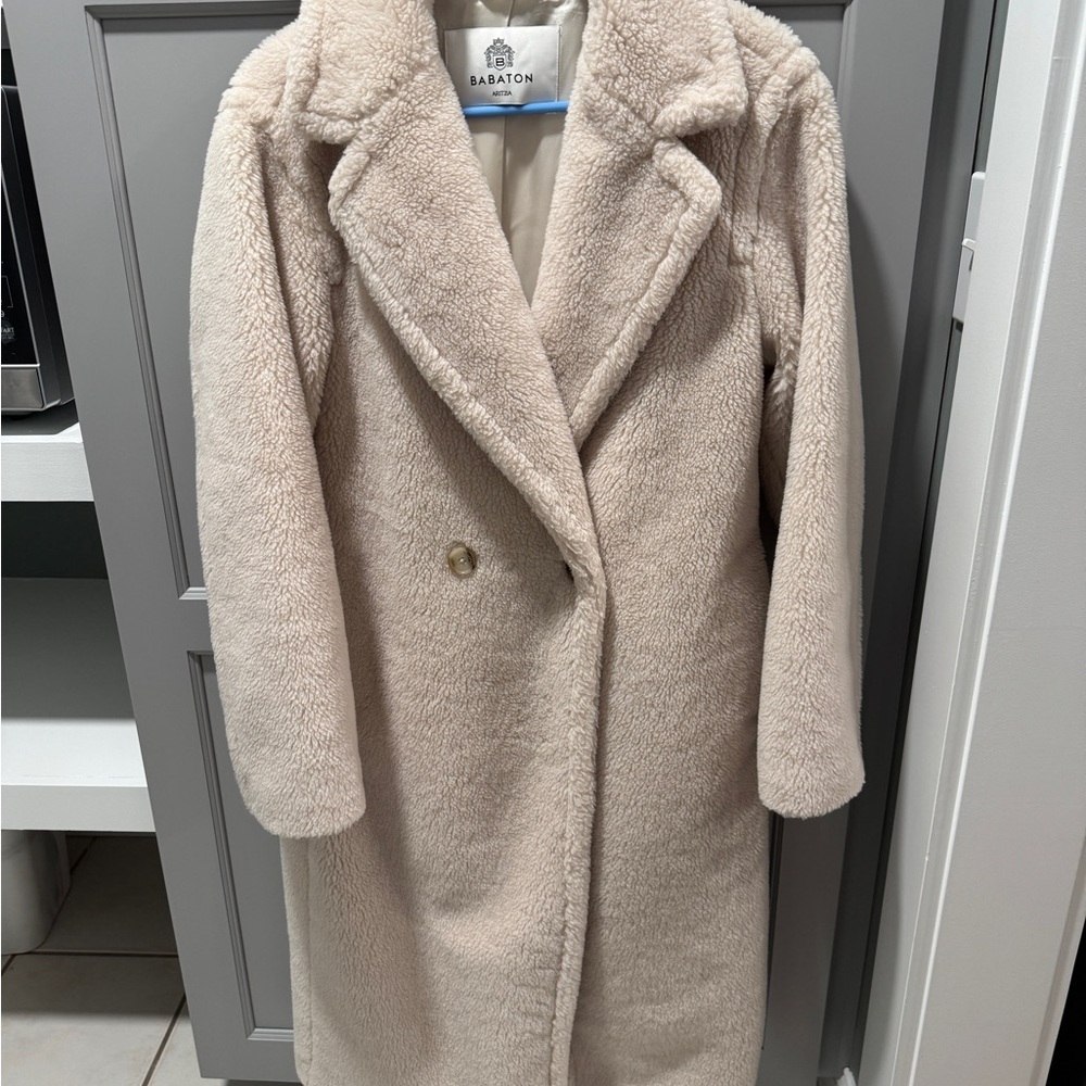 Aritzia Cream Teddy Jacket - Picture 4 of 7